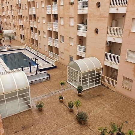 Apartment Close To All Amenities Torrevieja Exteriér fotografie
