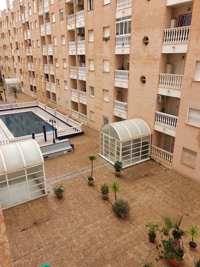 Apartment Close To All Amenities Torrevieja Exteriér fotografie